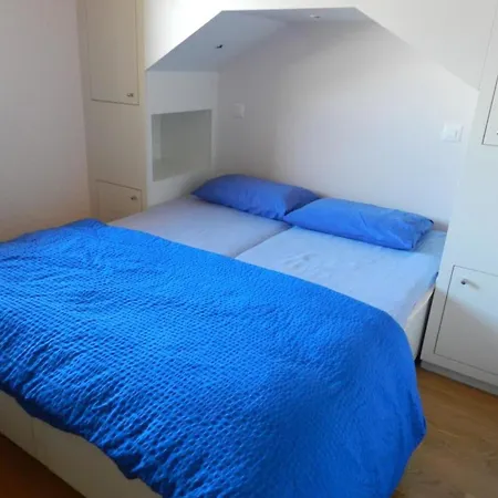 Gletscherblick- By Interhome 츠바이지멘