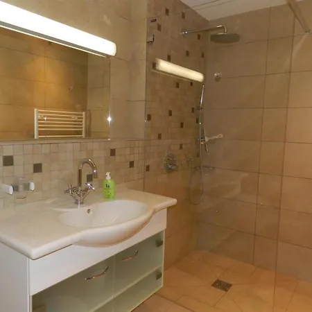 Gletscherblick- By Interhome Appartement *